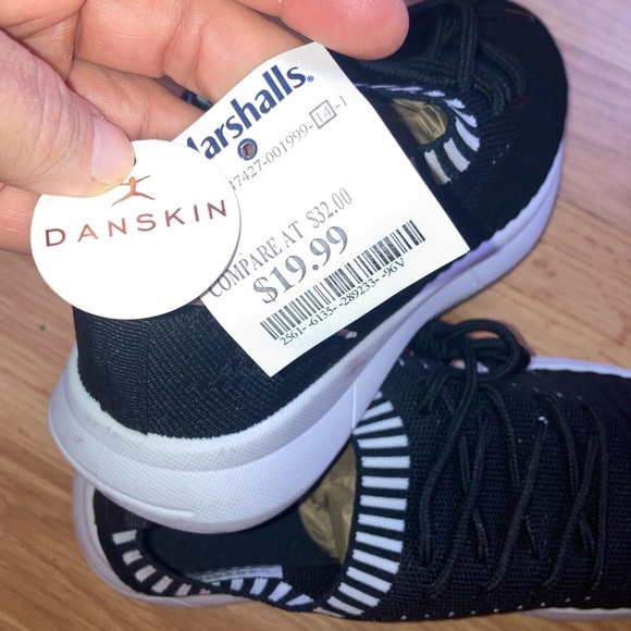 NWT Danskin Energy Black Sock Style Textile Sneakers Athleisure sz 8 - Picture 10 of 11